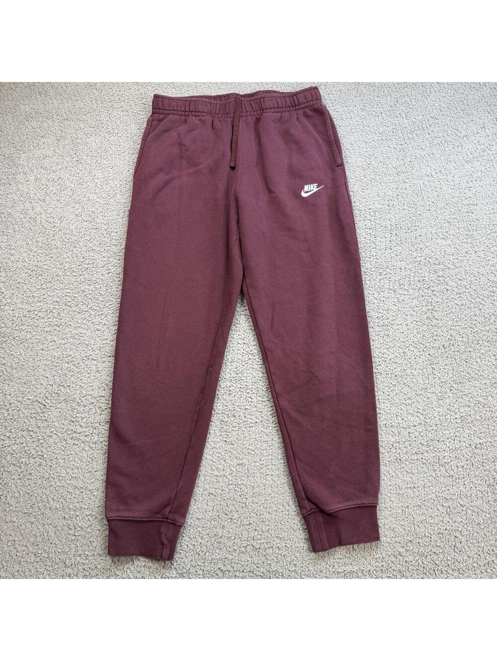 Nike Club Fleece Jogger Sweatpants Burgundy Maroon Swoosh Logo Men’s Medium